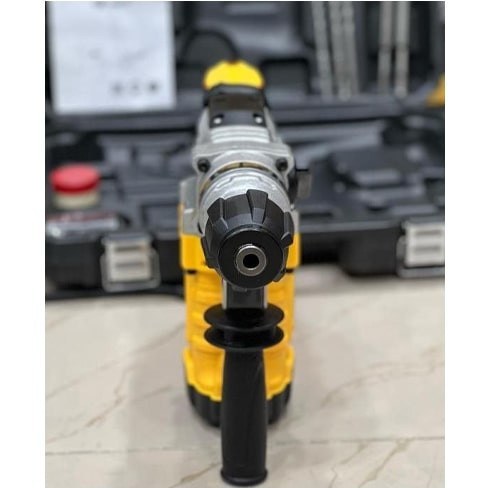 دریل بتن کن دیوالت مدل DW-3016 ظرفیت ۷ کیلوگرم